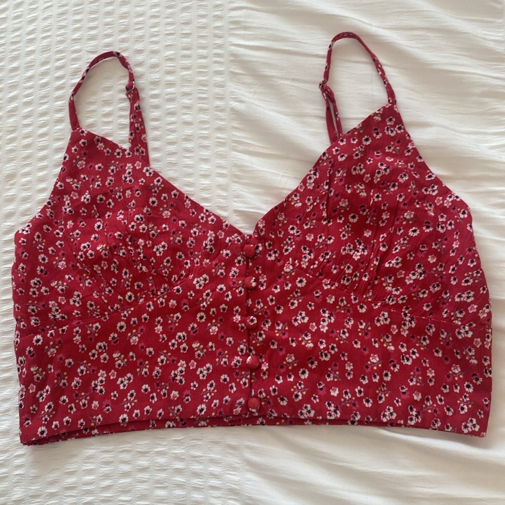 Princess Polly Red Floral Cropped Tank Top - Picture 8 of 8